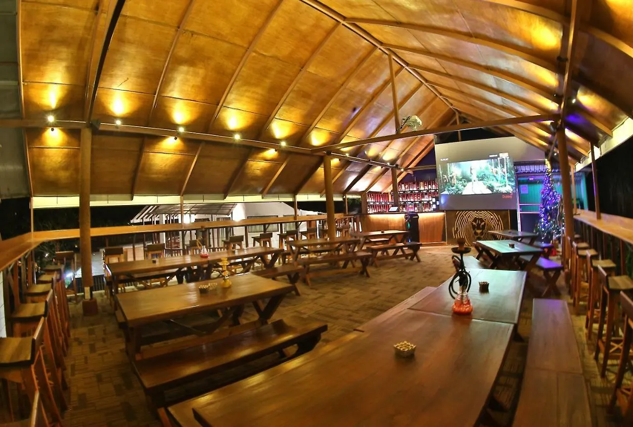 Sizzlers Hub Vandrehjem Kandy Sri Lanka